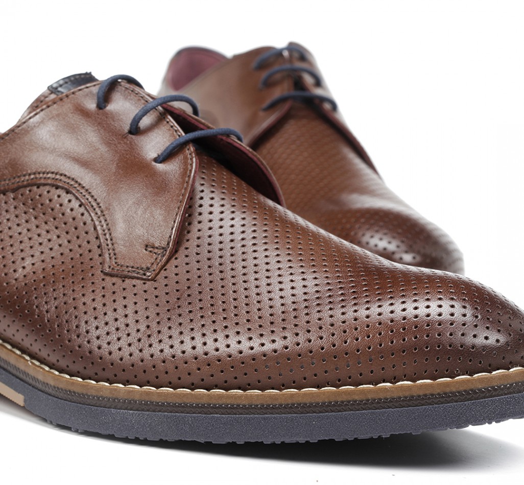 CLOONEY F0529 Chaussure de dentelle brune