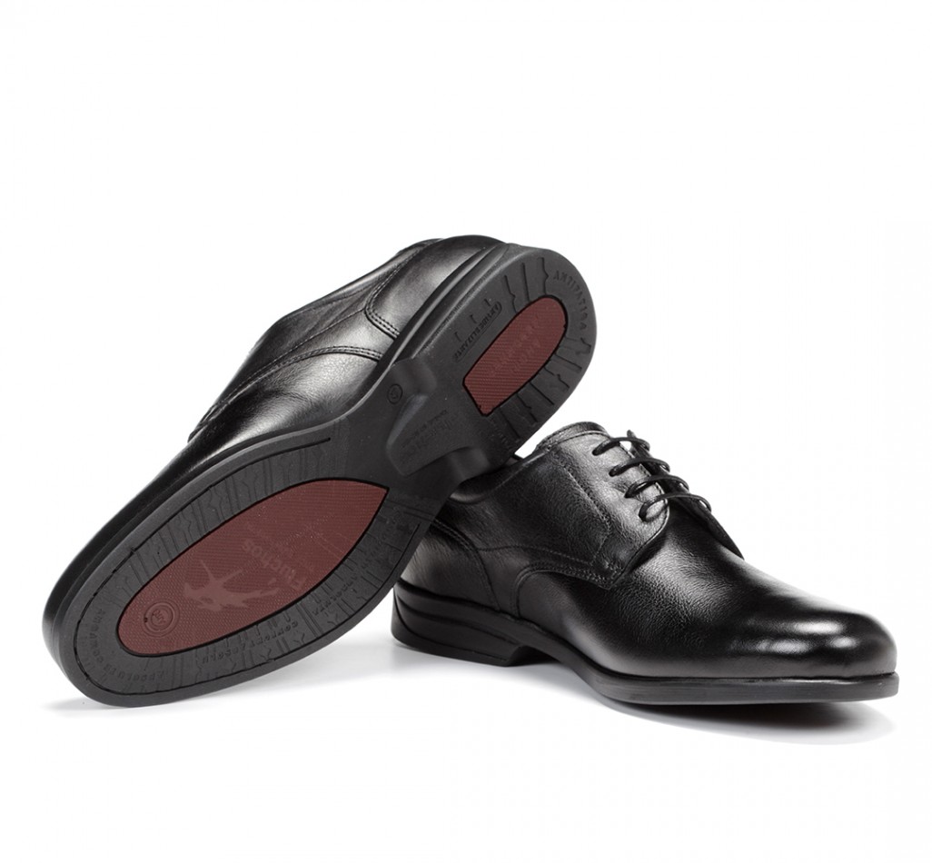MAITRE 8904 Chaussure noire