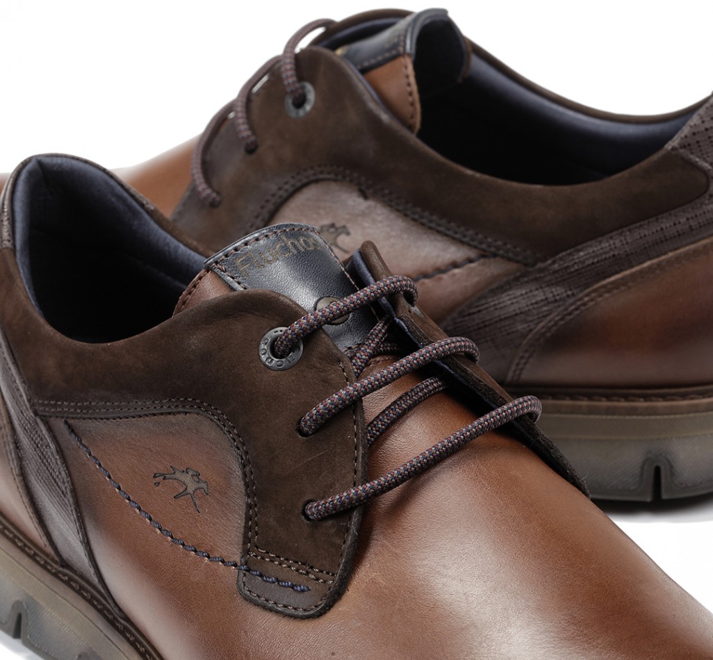 KIRO F0979 Chaussure de dentelle brune